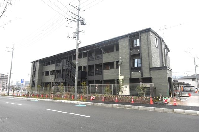 物件外観写真1　(外観)