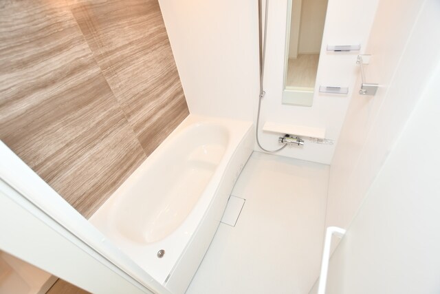 物件内観写真5　(お風呂)