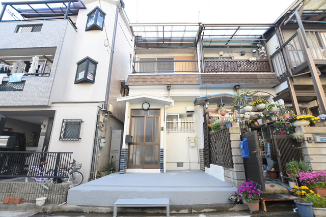河北中町連棟貸家