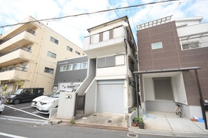昭栄町　貸家外観写真