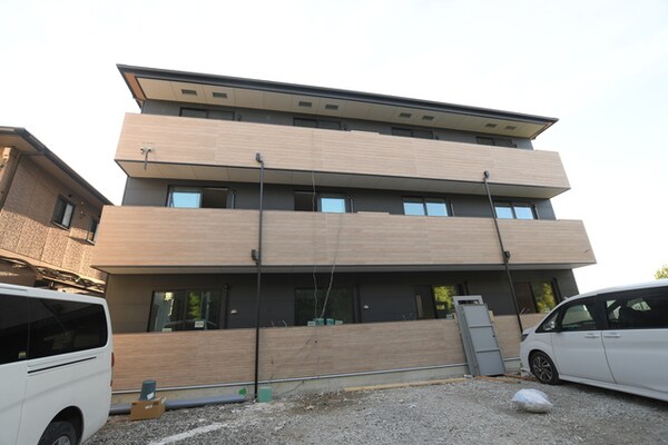 建設中(外観)