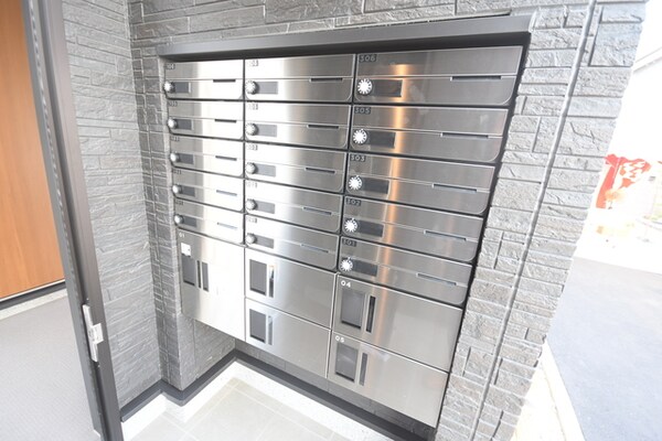 敷地内/建物(宅配BOX)