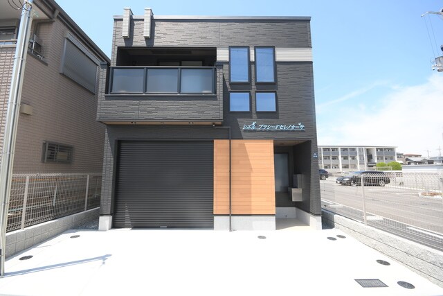 物件外観写真1　(外観)