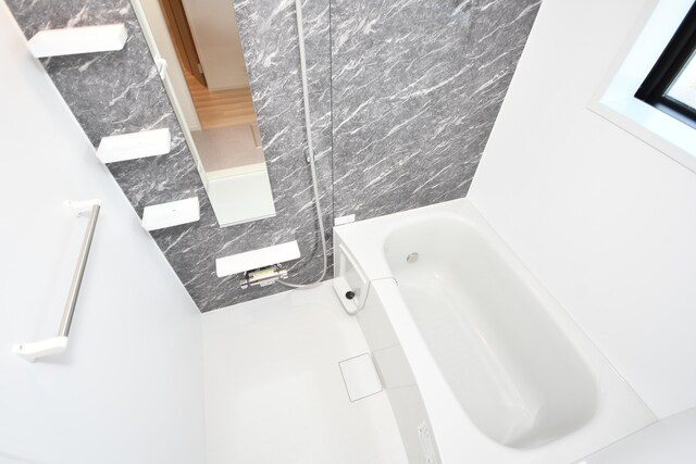 物件内観写真7　(お風呂)