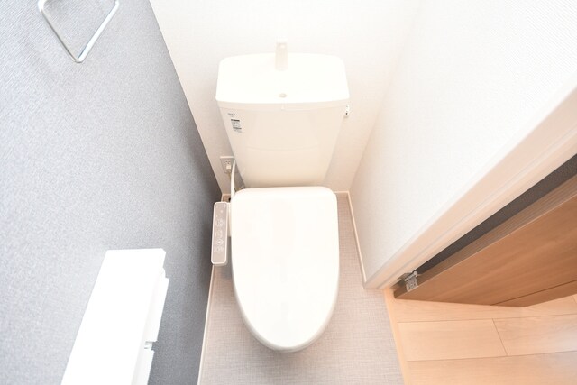 物件内観写真10　(トイレ)