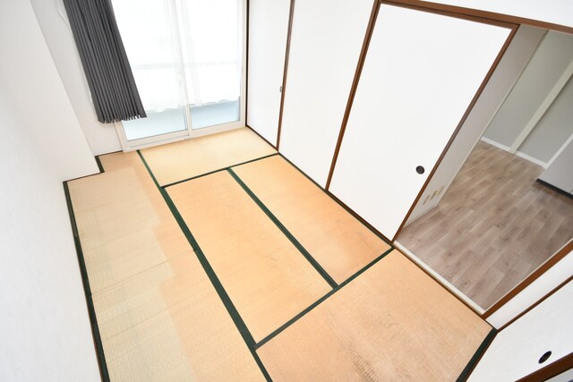 物件内観写真13　(和室)