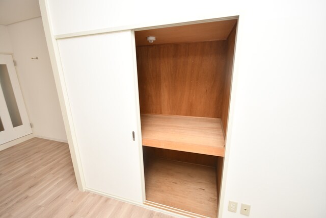 物件内観写真16　(収納)