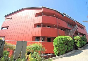 赤井マンション香里外観写真
