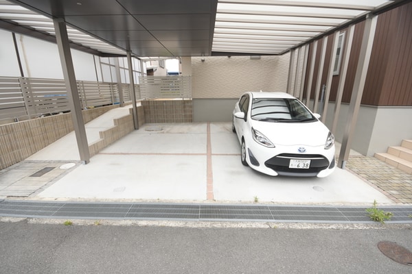 駐車場(駐車場)