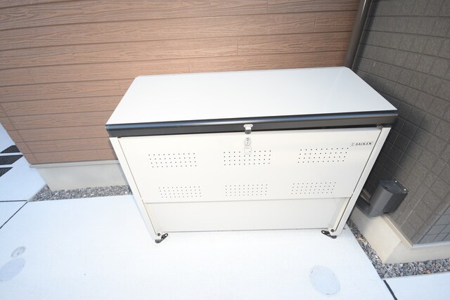 物件外観写真3　(ごみ置き場)