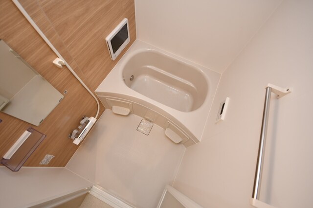 物件内観写真8　(お風呂)