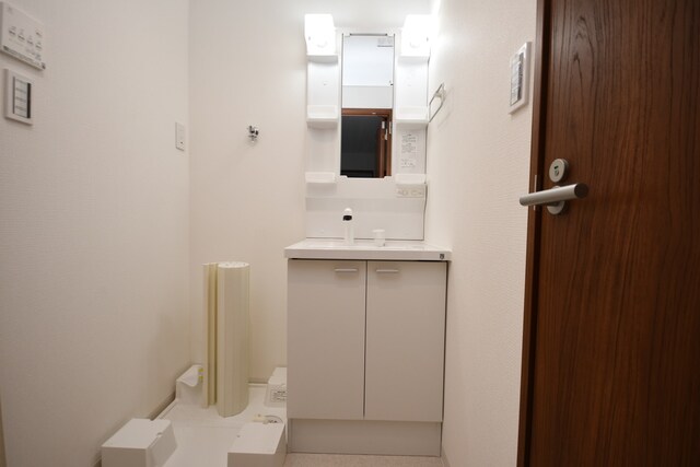 物件内観写真10　(洗面台)