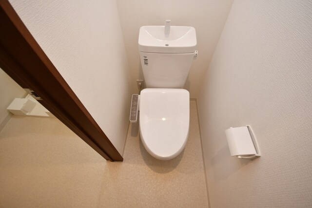 物件内観写真11　(トイレ)