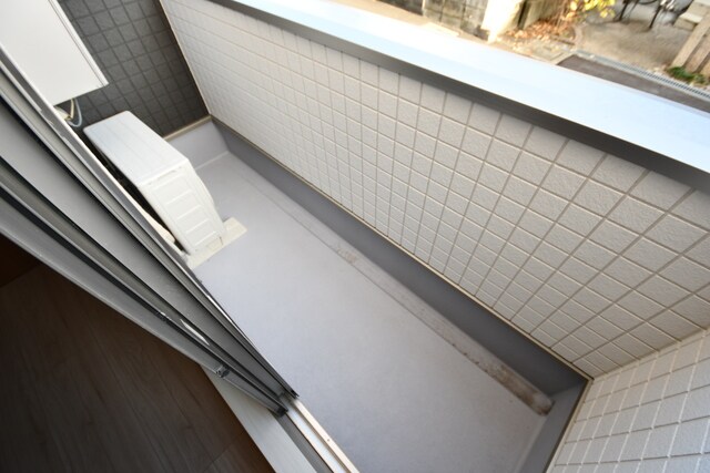 物件内観写真13　(バルコニー)
