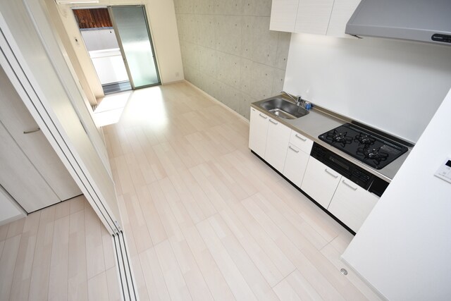 物件内観写真5　(洋室)