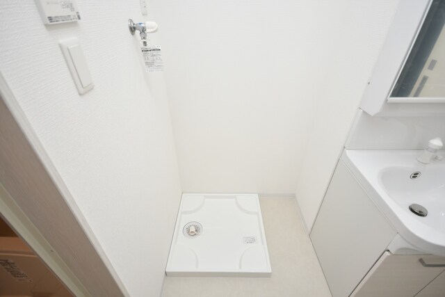 物件内観写真11　(洗濯機置き場)