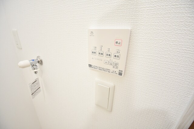 物件内観写真16　(浴室乾燥)