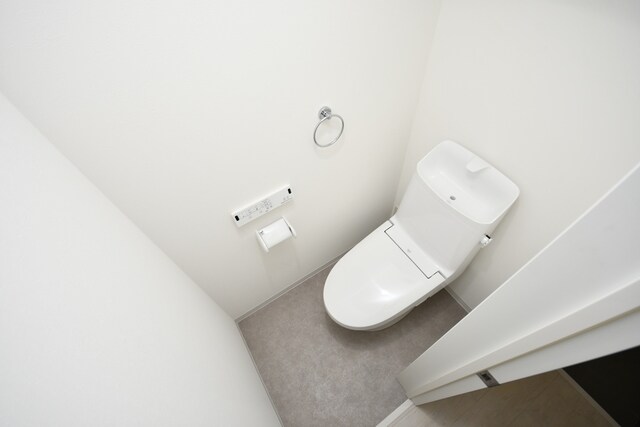 物件内観写真8　(トイレ)