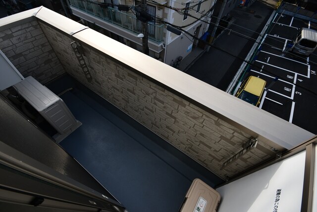 物件内観写真10　(バルコニー)