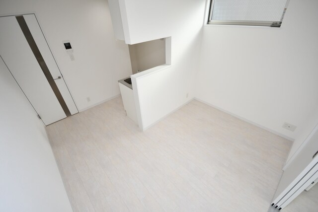 物件内観写真16　(リビング)