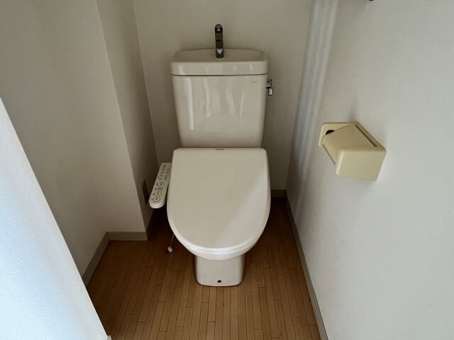 物件内観写真12　(トイレもきれいです)