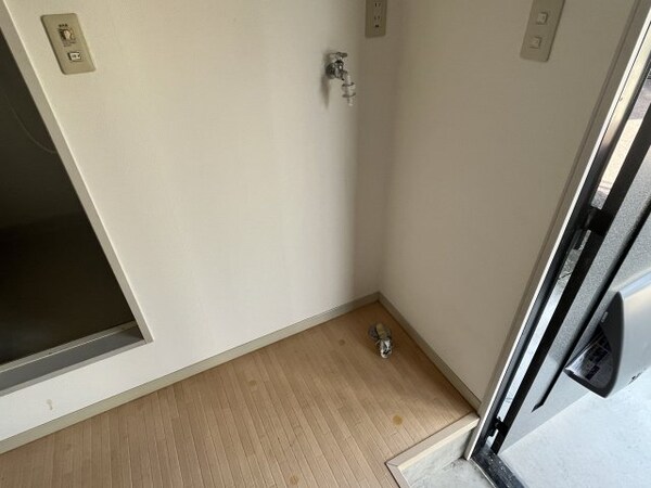 その他(洗濯機置き場)