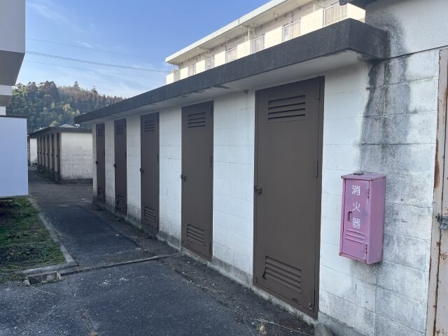 物件内観写真16　(倉庫)