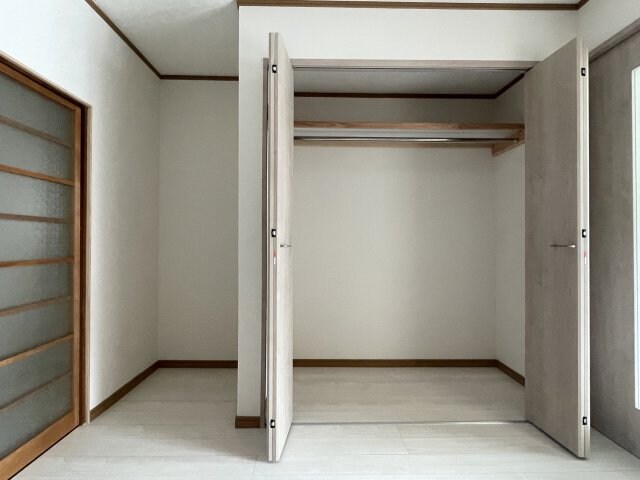 物件内観写真11　(クローゼット)