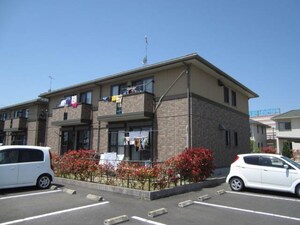 マーヴェラス Ａ棟外観写真