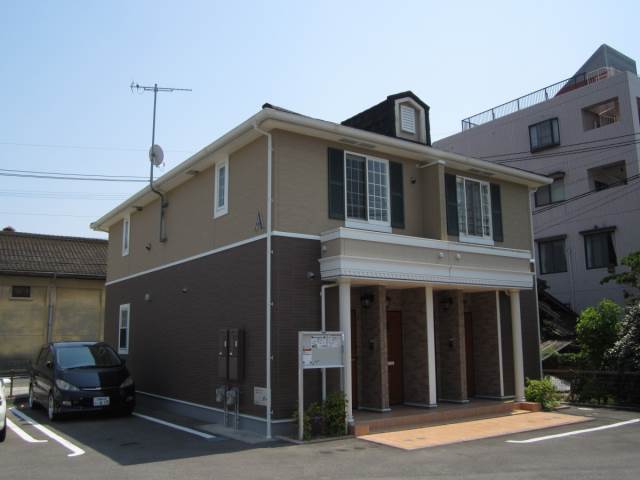 ジェルメ三沢Ａ棟