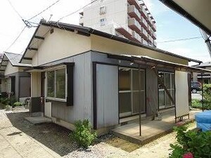 天本貸家外観写真