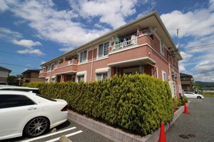シャルマン弐番館外観写真