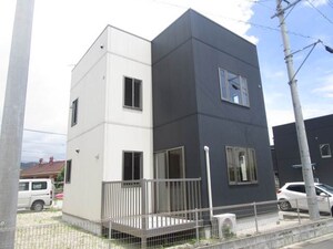 サンパーク若菜外観写真
