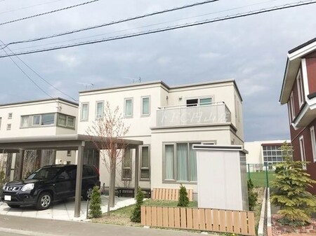 戸建　八軒５－８外観写真