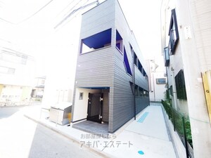 CRASTINE高野（クラスティーネコウヤ）外観写真