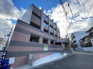 サンビルダー六甲山ノ手外観写真