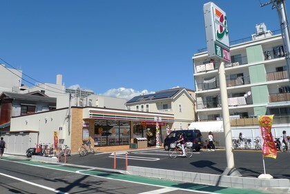 セブンイレブン西宮ガーデンズ北口店