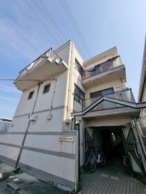 山陽電気鉄道本線 西新町駅 3階建 築34年の外観写真