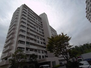 須磨パークヒルズ　Ｅ棟外観写真