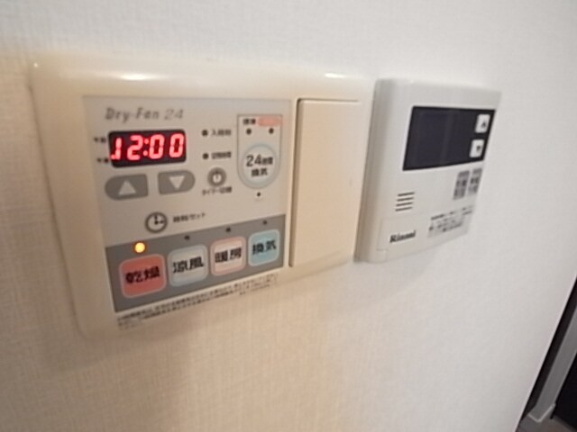 物件内観写真12　(浴室乾燥もついてます♪)