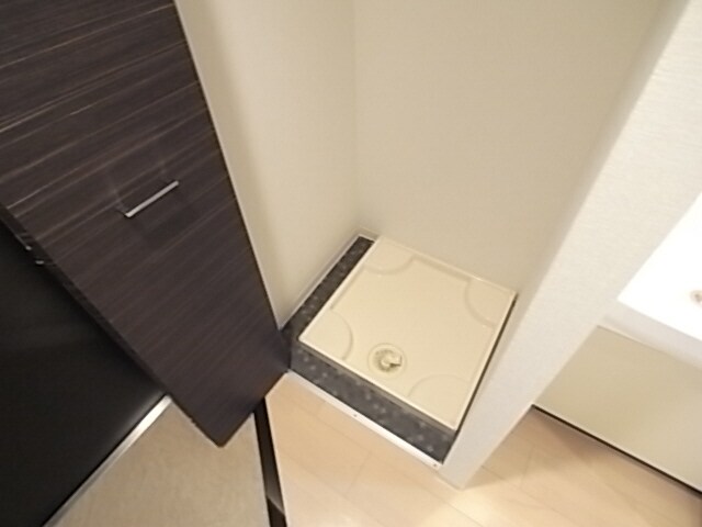 物件内観写真16　(洗濯機置場♪)