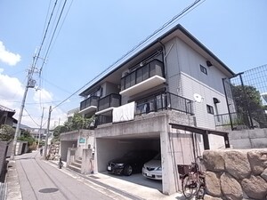 ボヌール親王塚外観写真