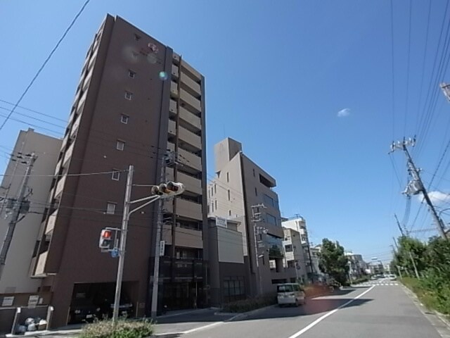 ライジングコート三宮マリーナシティの物件外観写真