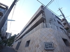 ディオレ新神戸B棟外観写真
