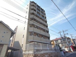 R4外観写真