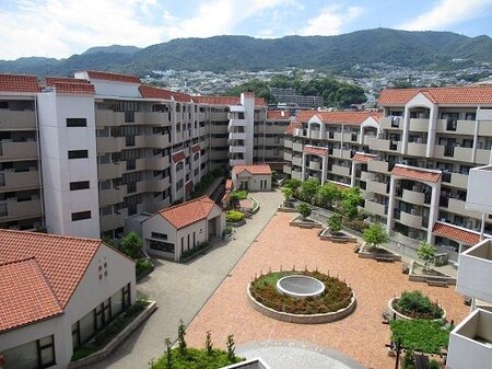 ＫＤＸレジデンス夙川ヒルズ　１番館（旧オクトス夙川）外観写真