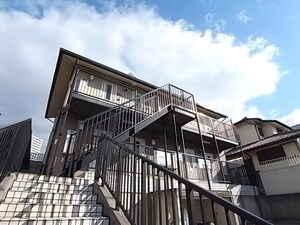 メゾンドアヴニール名谷外観写真