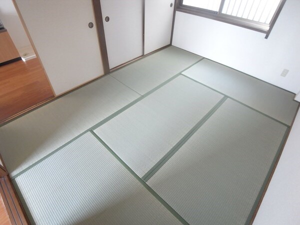 ベッドルーム