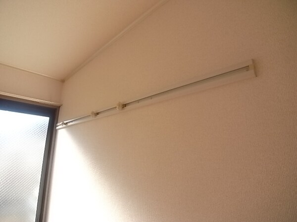 その他設備(あると便利なハンガーかけ)