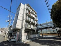 阪神本線 青木駅 5階建 築37年の外観写真